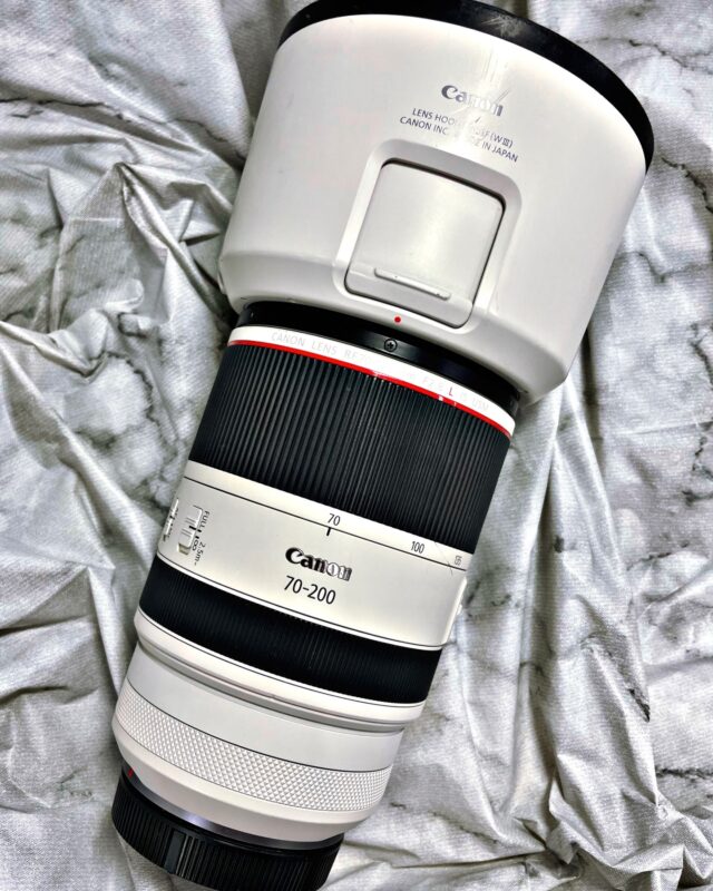 レンズ交換！光学精度調整！

・RF 70-200 F2.8L IS USM

愛知県のお客様へ

この度はヒガサカメラサービスをご利用いただきありがとうございました♪
レンズ不良により光学精度ズレが発生していたためレンズ交換の上、調整を行いました！またのご利用をお待ちしています！

お問い合わせはホームページまで！
※Instagram・DMでのお問い合わせは出来かねます。(対応可能機種はHPでcheck!)

↓機材送付先はこちらまで↓

株式会社ヒガサカメラサービス
〒550-0005　大阪府大阪市西区西本町1丁目13番地32号　レイズ本町ビル4階

・店舗持ち込み・引き取りもok！
事前ご予約でスムーズにご案内！(ホームページをご確認ください！)
営業時間 : 10:00-17:00（土日祝日を除く）
Osaka Metro 本町駅 27番出口 徒歩5分

#ヒガサカメラサービス
#キヤノン
#フィルムカメラ修理
#カメラ修理
#フィルムカメラ
#一眼レフカメラ
#ミラーレスカメラ
#カメラ#撮影#カメラマン
#写真家#中古カメラ#カメラ買取
#フィルム部 #写真部#カメラ部
#filmcamera#camera#japan
#eos_my_photo #canon
#nikon#sony#fujifilm
#SIGMA#TAMRON